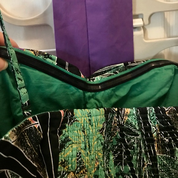 Edme & Esyllte Dress- Pretty! - Picture 8 of 11